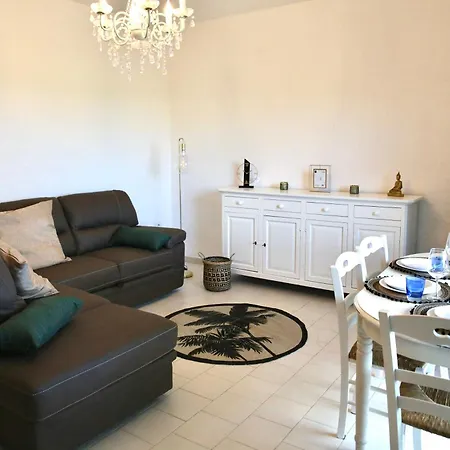 La Dimora Dell Artista Apartment